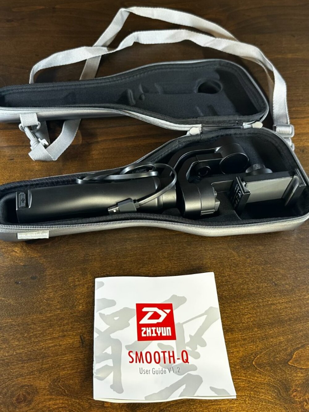 Zhiyun Smooth-Q (Black) 3-Axis Handheld Gimbal Stabilizer for 6" Smartphones